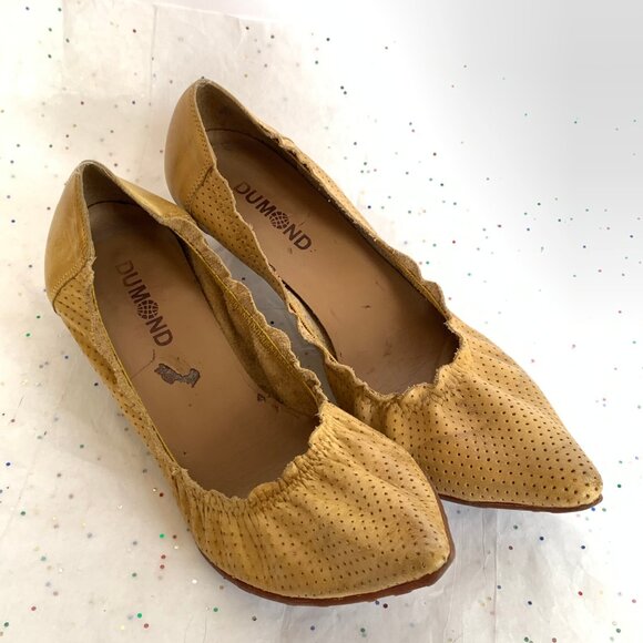 Dumond Yellow Perforated Y2K Elasticized Pointed toe Pumps Kitten Heels - Sz 6 - Picture 16 of 16